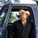 Review: Jason Aldean Mostly Avoids Politics on New Album ‘Songs About Us’