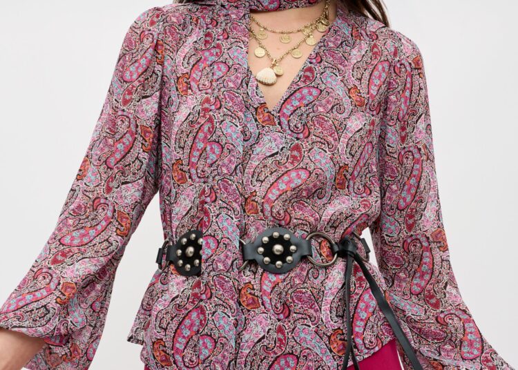 Moss Georgette Top in Bourton Red
