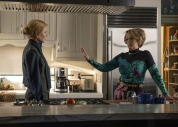 NIcole Kidman and Jamie Lee Curtis in Scarpetta