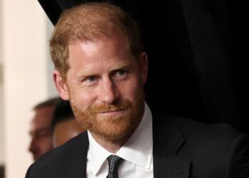 Royal Family LIVE: Prince Harry blasted for ‘Sandringham fishing expedition’ | Royal | News