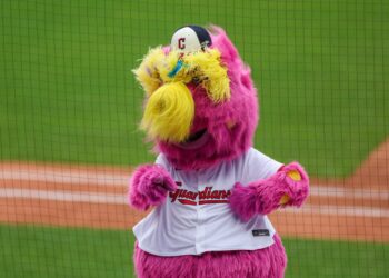 Royals-Guardians game on April 7 moved up to afternoon start because of expected cold temperatures – News-Herald