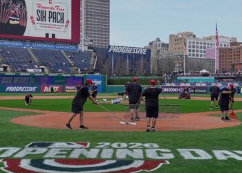 Royals-Guardians game on Tuesday moved up to afternoon start because of expected cold temperatures