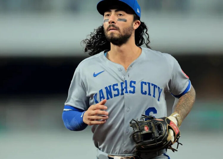 Kansas City Royals second baseman Jonathan India (6) © Sam Navarro-Imagn Images