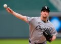 Royals beat White Sox 2-0 as Chicago's scoreless streak reaches 20 innings