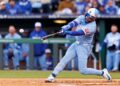 Royals' big inning earns doubleheader split vs. Brewers - Field Level Media - Professional sports content solutions