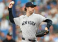 Royals vs Yankees Prediction, Picks & Odds for Tonight's MLB Game