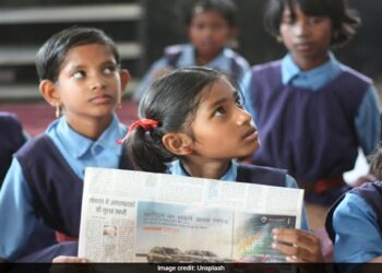 School Assembly News Headlines (April 13): Top National, World, Sports, Entertainment News
