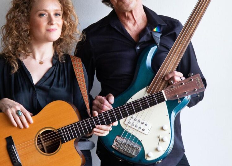 Singer/Songwriter Showcase highlights contemporary folk | Entertainment