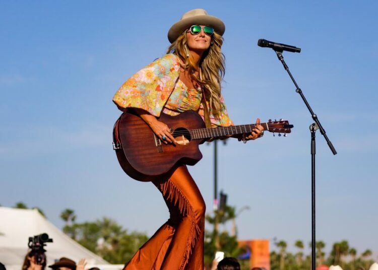 Stagecoach 2026: How to watch Lainey Wilson, Pitbull, Teddy Swims on Saturday