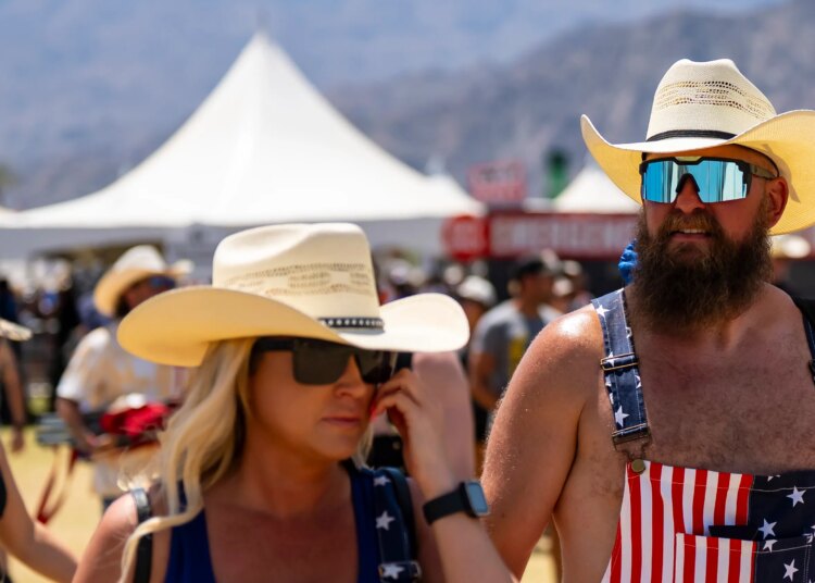 Sydney Sweeney, Ashton Kutcher, Mila Kunis, more celebs at Stagecoach 2026