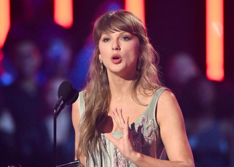 Taylor Swift's song Elizabeth Taylor started with a car ride - Celebrity News - Entertainment