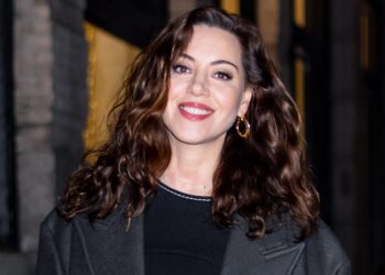 The First Photos of Aubrey Plaza's Baby Bump Are Here