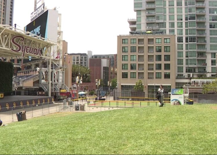 things to do in San Diego today: live music, sports, events, festivals