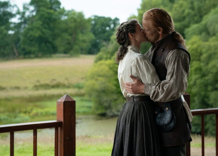 Caitriona Balfe and Sam Heughan in 'Outlander' Season 8