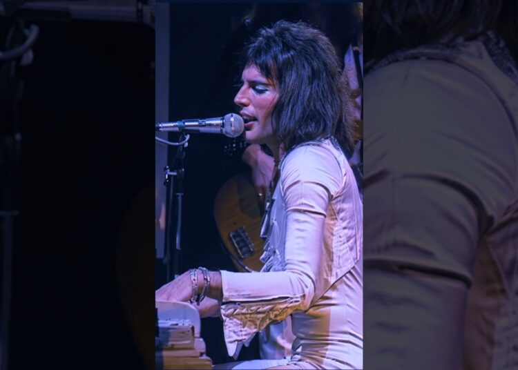 Freddie’s Uniqe Performance in 1975 – Bohemian Rhapsody | #queen #music #rock #song #legend #live
