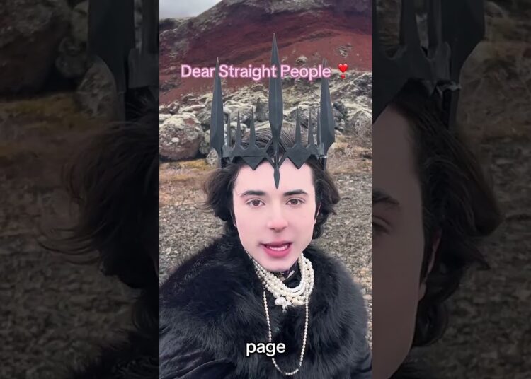 Dear straight People ❣️ #thinkwecouldbefriends #gay #lgbt #kingtwinkiii #royalty