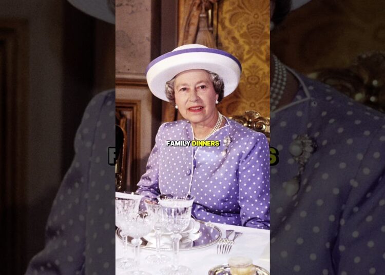 Unusual eating habits of royal family #royal #queenelizabeth #princess #princewilliam #princeharry