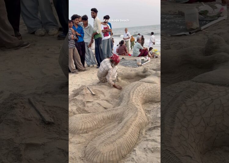 Kozhikode beach ART❤️#calicutbeach#kozhikode#tradingshorts#@NITHULWORLD#viralvideo#viral#art#artist