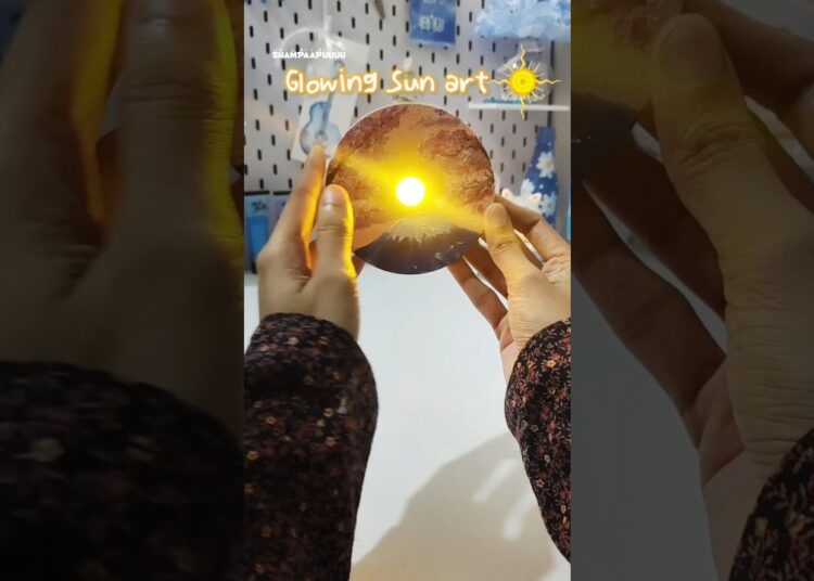 Glowing sun painting 😱 #diy #art #craft #artist #creative #shorts #shortvideo #artandcraft #shampa