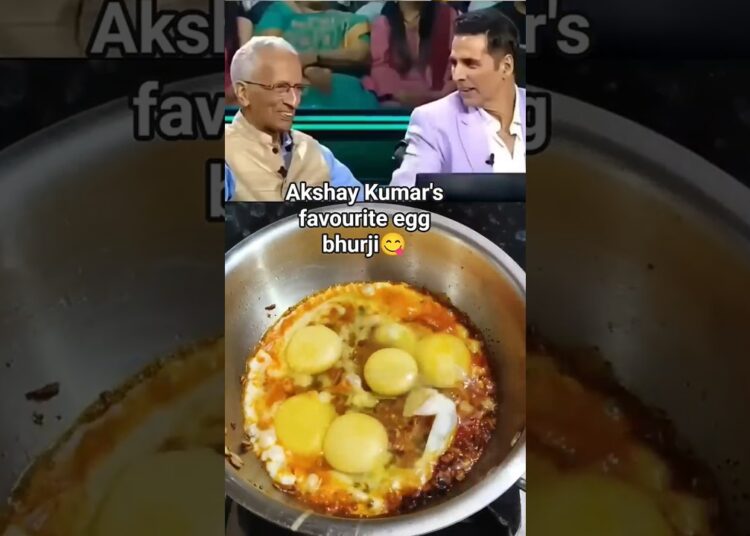 Akshay Kumar’s favourite egg bhurji😋#food #health #kbc #celebrity #akshaykumar #bollywood #shorts