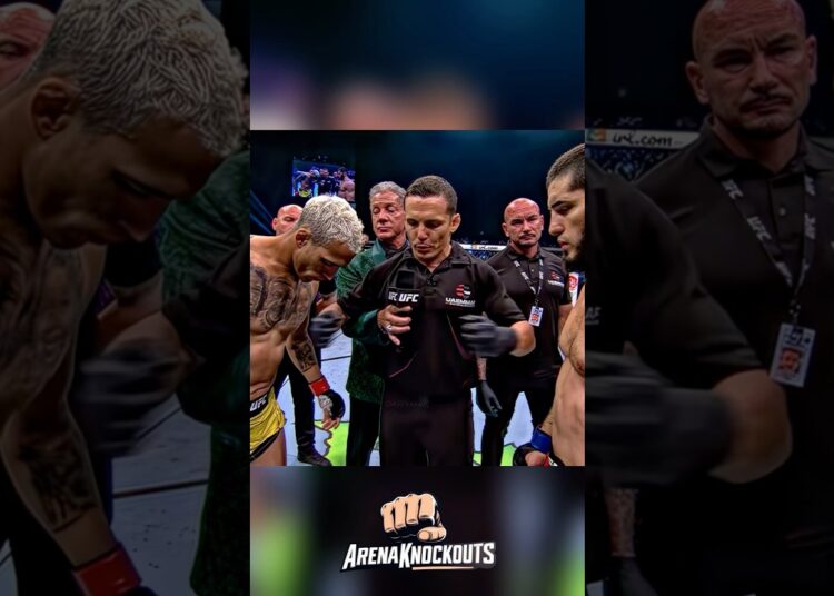 Islam Makhachev vs Charles Oliveira
