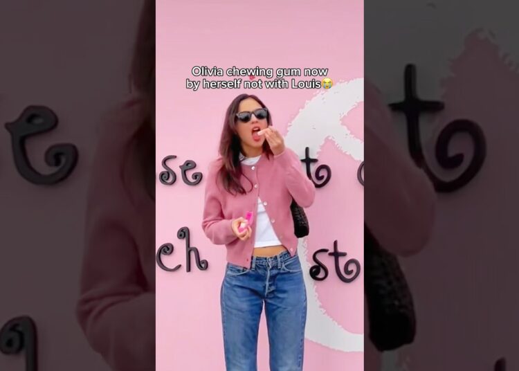 goodbye Olivia’s Louis bubblegum😭 #celebrity
