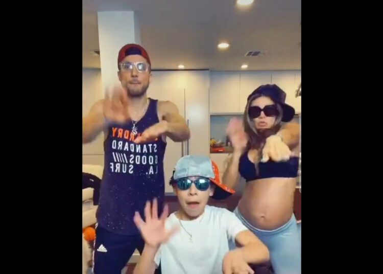 FERRAN Rate Our Dance 1-10 The Royalty Family 👪