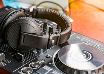 A Beloved Radio Host Has Died: RIP to DJ Lady Chellez