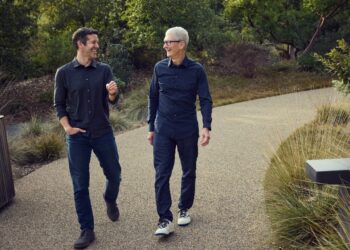 Apple CEO Tim Cook Introduces Successor John Ternus on Fiscal Call, Touts Entertainment