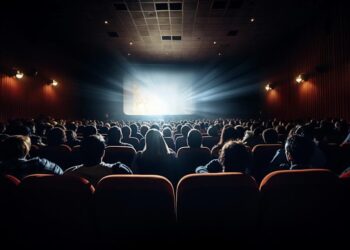 Benchmark Turns Bullish on AMC Entertainment Holdings (AMC), Sets $2.50 Price Target