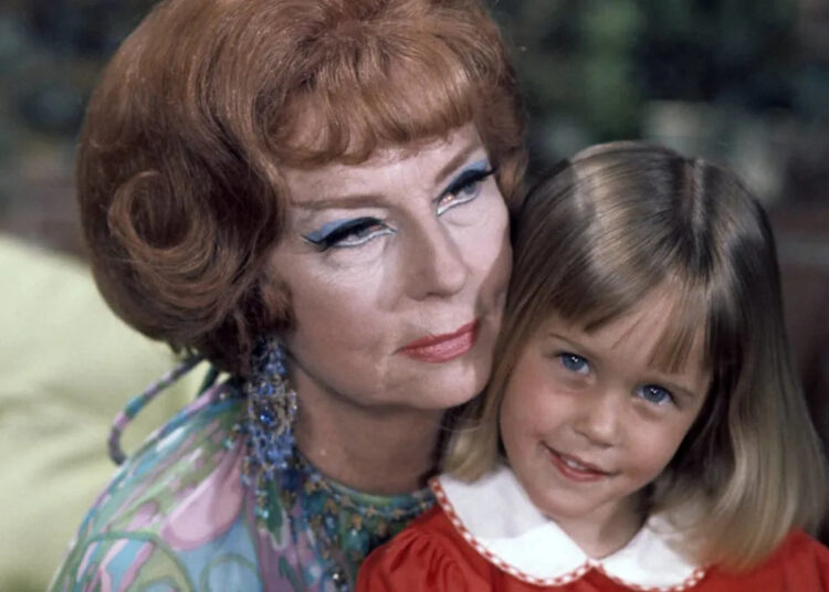 'Bewitched' Star Erin Murphy Says On-Screen Mom 'Wasn't as Soft and Kind' as Her TV Counterpart