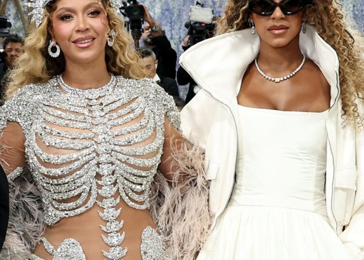 Beyoncé, Blue Ivy Emotional Moment as Stevie Nicks Plays Met Gala 2026