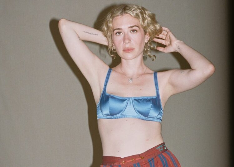 Blondshell has announced a new global headline tour alongside ‘Heart Has To Work So Hard’
