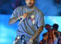 Chris Brown appears to respond to viral review criticising latest album - Music News