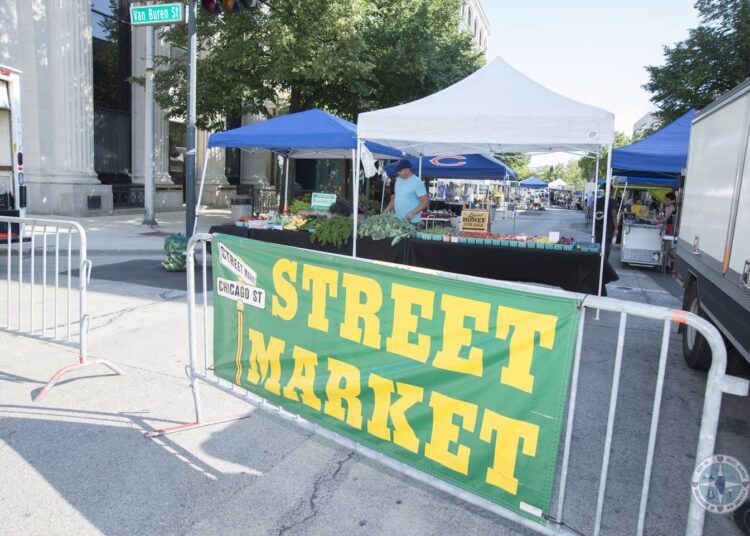The Chicago Street Farmers Market returns to its home in the heart of historic downtown Joliet on Fridays beginning May 22, 2026.
