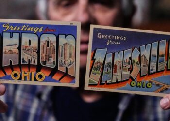 Colorful 'Greetings from' postcards reflected American innovation, idealism | Entertainment