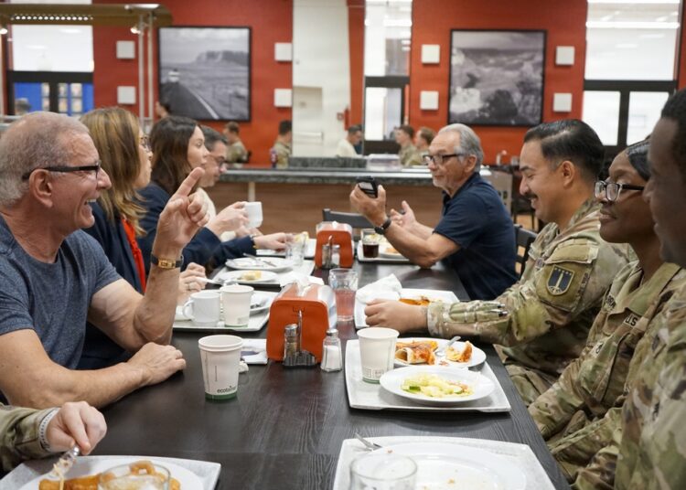 Service members enjoy celebrity chef culinary experience at Garrison Wiesbaden