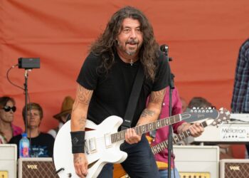 Dave Grohl shows off his music knowledge on 'Track Star': "These are too easy!"