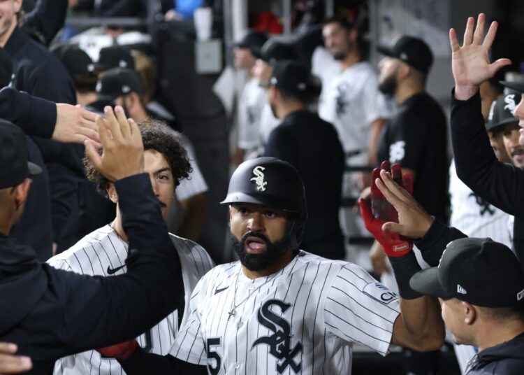Derek Hill's pinch-hit homer, diving catch fuel White Sox' victory against Royals