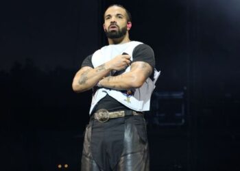 Drake Would Defeat Kendrick Lamar in the Ring, Claims Streamer