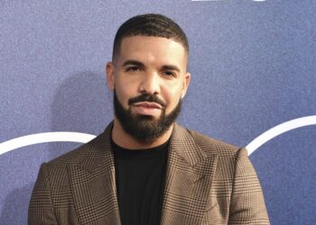 Drake’s 3 records make Billboard history