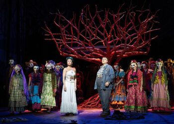 Mezzo-soprano Isabel Leonard (center left) sings the role of Frida Kahlo with baritone Carlos Álvarez (center right) as her unfaithful husband, Diego Rivera, in the Metropolitan Opera production of Gabriela Lena Frank’s opera, “El Último Sueño de Frida y Diego.”
(Special to the Democrat-Gazette/Marty Sohl/Met Opera)
