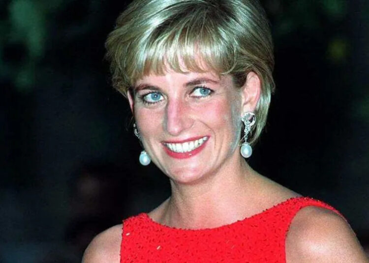 Princess Diana spent the first fourteen years of her life at Park House.Mega
