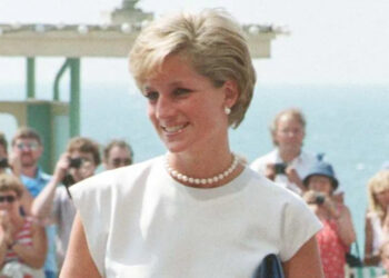 Princess Diana recorded over five hours of candid audio at Kensington Palace in 1991.Mega