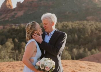 Earl Spencer shares honeymoon photos after surprise wedding | Royal | News