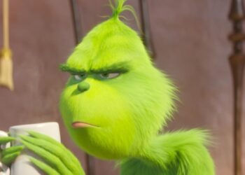 Familiar Director Could Helm Universal’s New Grinch Movie