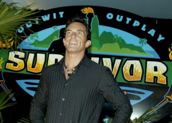 Famous 'Survivor' Fans: Billie Eilish, Sia & More Musicians
