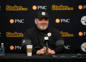 Pittsburgh Steelers head coach Mike McCarthy and general manager Omar Khan speak at a press conference at the UPMC Rooney Sports Complex before the NFL Draft on Sunday, April 19, 2026 in <a class="link " href="https://sports.yahoo.com/nfl/teams/pittsburgh/" data-i13n="sec:content-canvas;subsec:anchor_text;elm:context_link" data-ylk="slk:Pittsburgh;sec:content-canvas;subsec:anchor_text;elm:context_link;itc:0" data-yga="{"yLinkElement":"context_link","yModuleName":"content-canvas","yLinkText":"Pittsburgh","ySubModuleName":"anchor_text","yHasCommerce":false}">Pittsburgh</a>, PA. (Taylor Ollason / Pittsburgh Steelers)