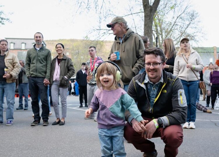 Gallery Walk and First Friday back for another season | Entertainment