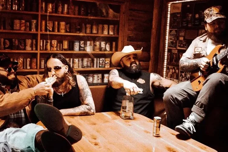 Gideon Roll Out Their New "4x4" Music Video